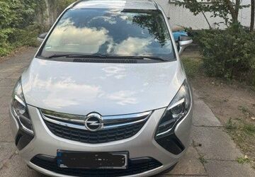 Opel Zafira Tourer 106.000 km 7.900 &euro; Bergisch Gladbach 51427