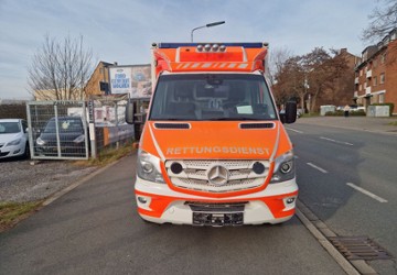 Mercedes-Benz Sprinter 300.543 km 13.999 &euro; Düsseldorf 40549