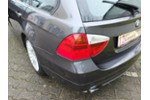 BMW 320D AHK ADVANTAGE/COMFORTPAKET 17ZOLL LMF 179.895 km 6.908 &euro; Köln 50858