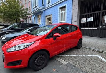 Ford Fiesta 79.000 km 4.800 &euro; Düsseldorf 40215
