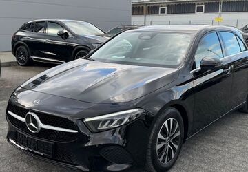 Mercedes-Benz A 180 239.514 km 14.990 &euro; Hilden 40721