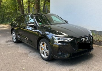 Audi e-tron 49.000 km 36.000 &euro; Köln 51145