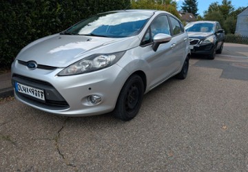 Ford Fiesta 199.850 km 2.050 &euro; Blecher 51519
