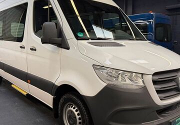 Mercedes-Benz Sprinter 145.000 km 32.900 &euro; Hilden 40721