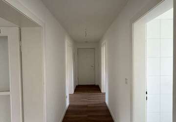 Wohnung Köln Nippes - 3 Zimmer, 68 m&sup2;, 1.100&euro; | Angebot:27310226