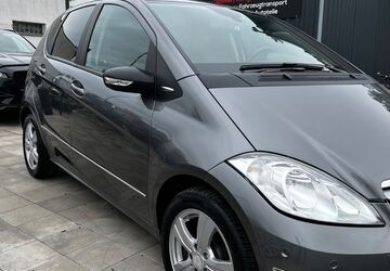 Mercedes-Benz A 180 154.000 km 5.300 &euro; Dormagen 41539
