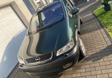 Opel Zafira 180.000 km 2.950 &euro; Remscheid 42859