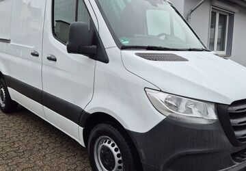 Mercedes-Benz Sprinter 121.000 km 20.990 &euro; Düsseldorf 40591