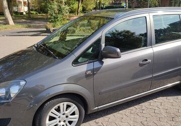Opel Zafira 188.000 km 2.800 &euro; Düsseldorf 40595