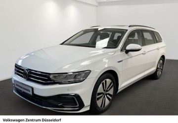 VW Passat Variant 61.098 km 23.590 &euro; Düsseldorf 40233