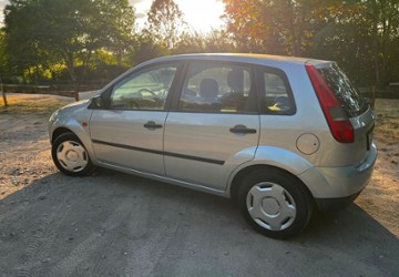 Ford Fiesta 83.376 km 1.800 &euro; Mettmann 40822
