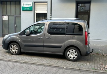 Peugeot Partner Tepee 279.000 km 3.999 &euro; Düsseldorf 40227