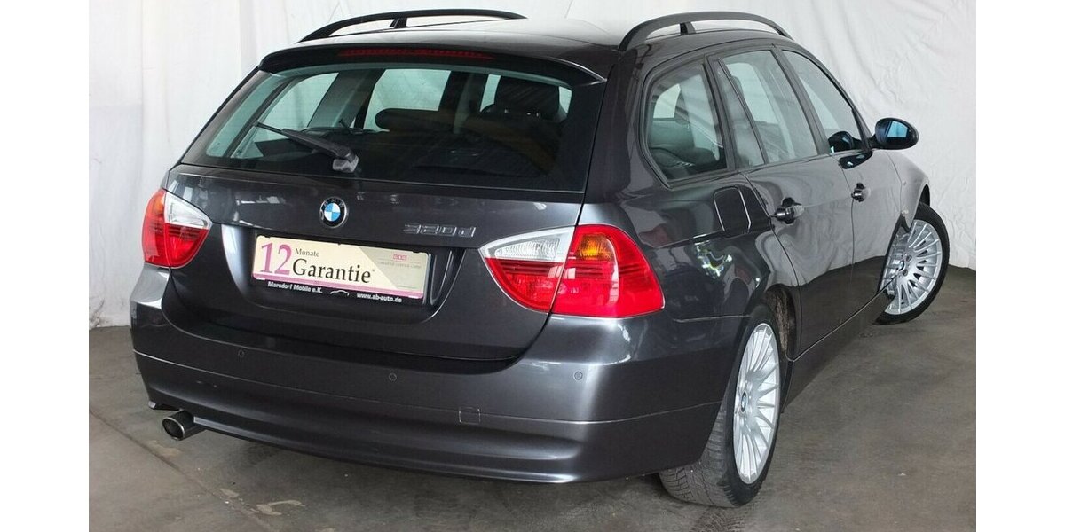 BMW 320D AHK ADVANTAGE/COMFORTPAKET 17ZOLL LMF 179.895 km 6.908 &euro; Köln 50858
